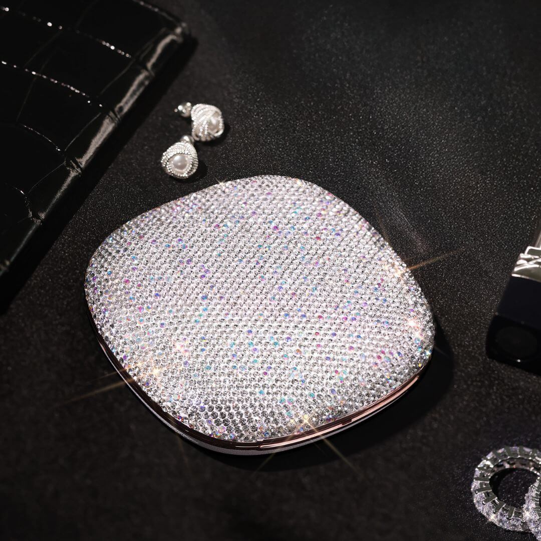 Mila 2 Luxe LED Compact Mirror